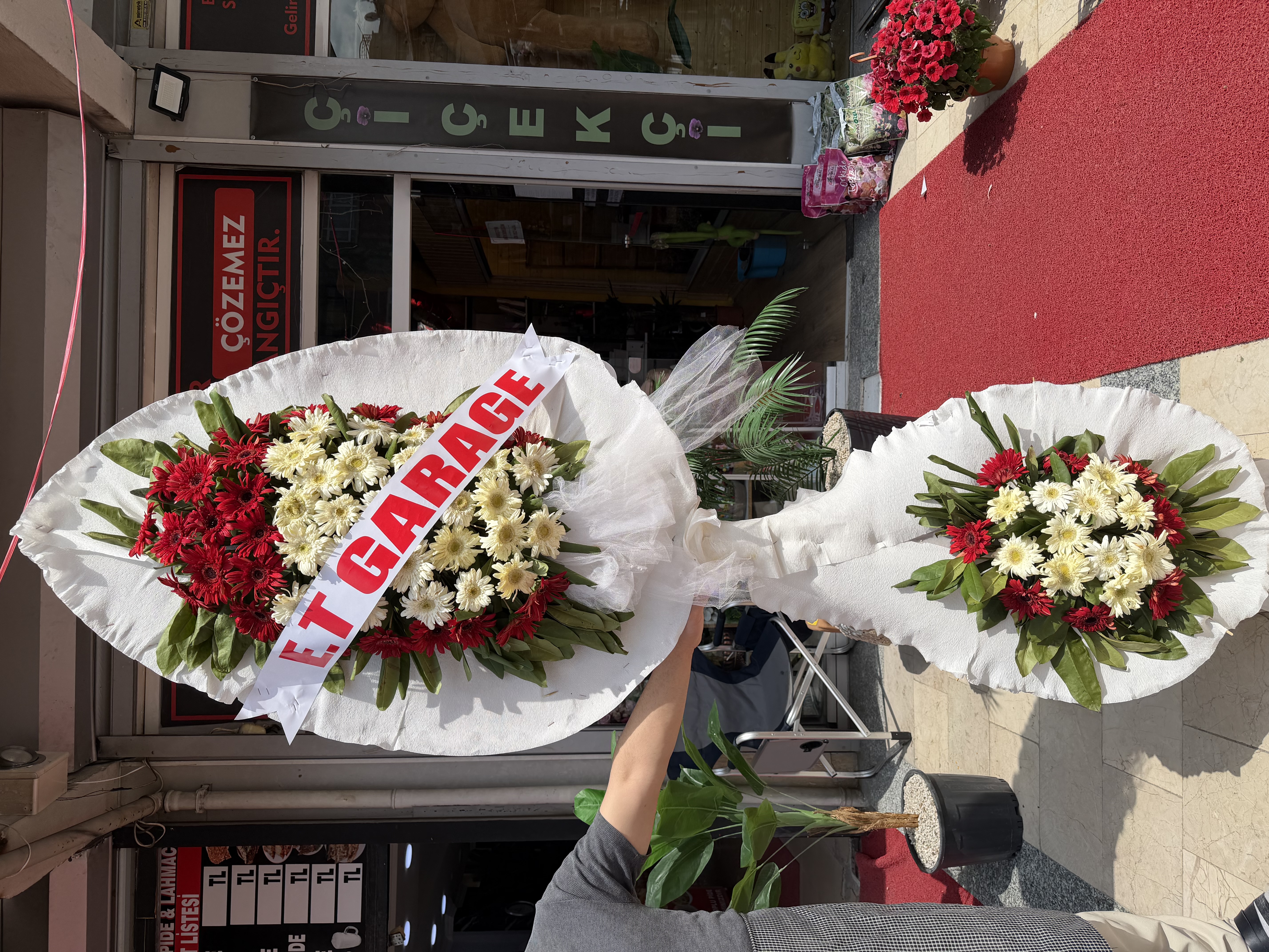 Çift Katlı Canlı Çelenk
